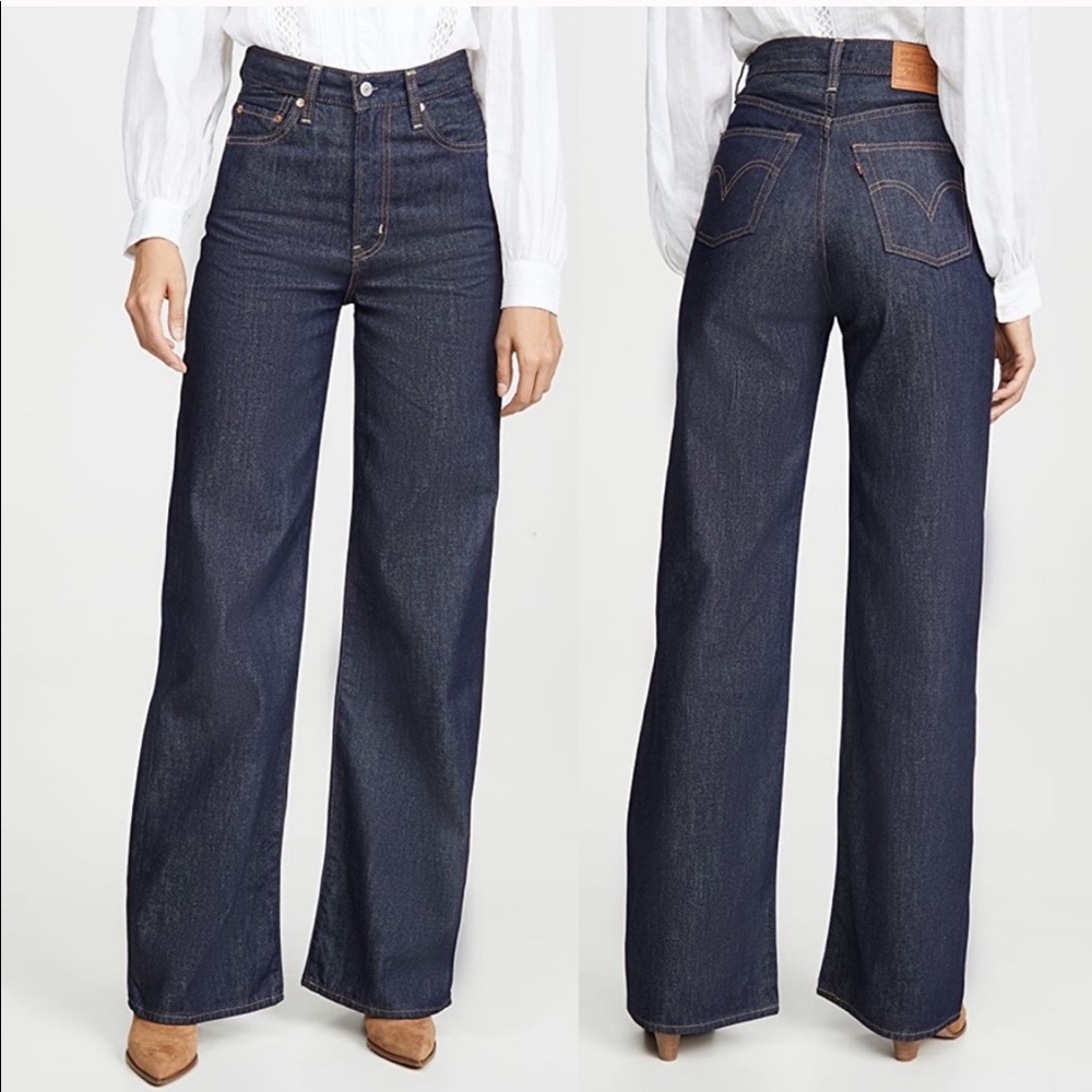 NWT Levi’s Ribcage Wide Leg Super High Waist Jeans